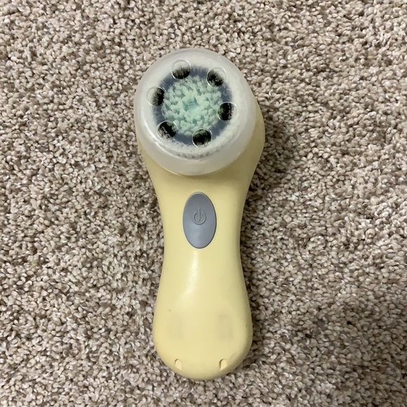 Clarisonic Mia Bundle - Picture 3 of 5